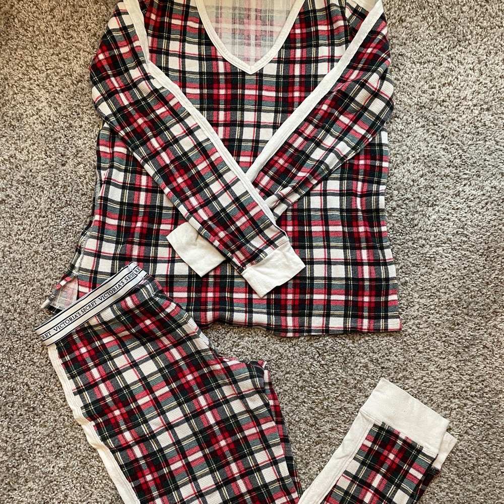 Victoria’s Secret Thermal Pajama Set